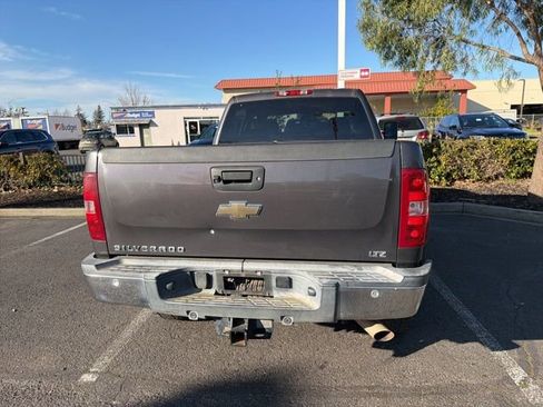 Used 2011 Chevrolet Silverado 2500 LTZ w/ LTZ Plus Package image 13