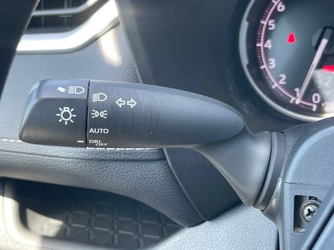 Used 2024 Toyota RAV4 XLE FWD image 45
