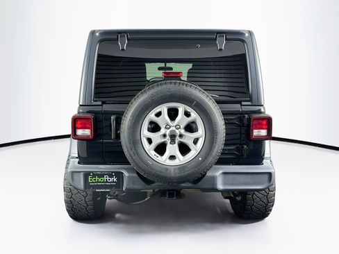 Used 2021 Jeep Wrangler Unlimited Sport AWD/4WD image 7