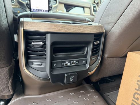 New 2026 RAM 2500 Limited image 14