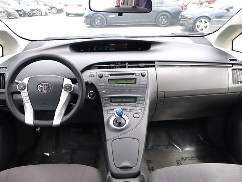 Used 2010 Toyota Prius FWD image 11