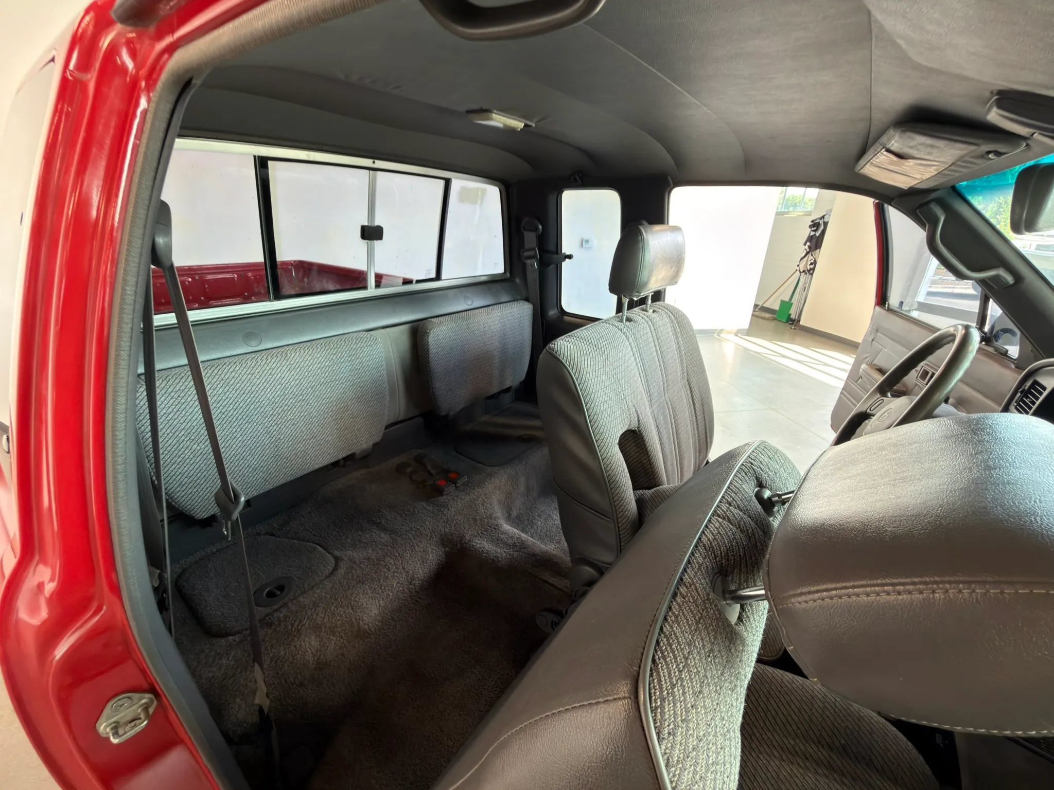 Used 1993 Toyota Pickup Deluxe AWD/4WD image 21
