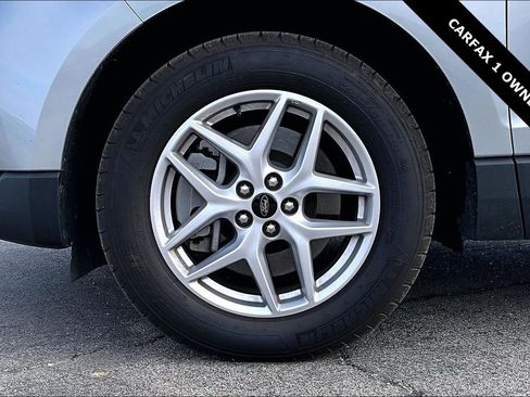 Used 2024 Ford Edge SEL image 32