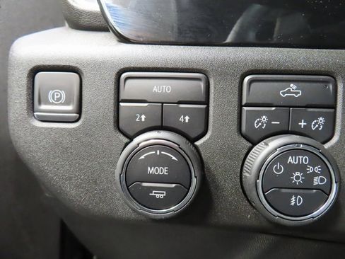 Used 2024 Chevrolet Silverado 1500 RST w/ Convenience Package II image 37