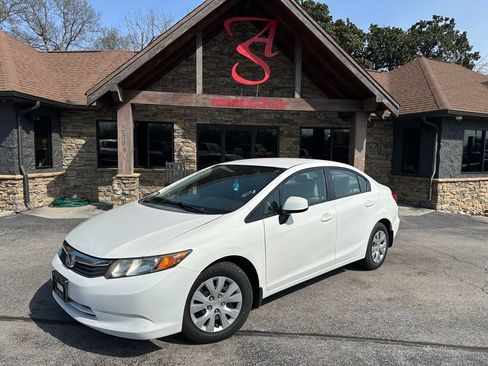 Used 2012 Honda Civic LX image 1