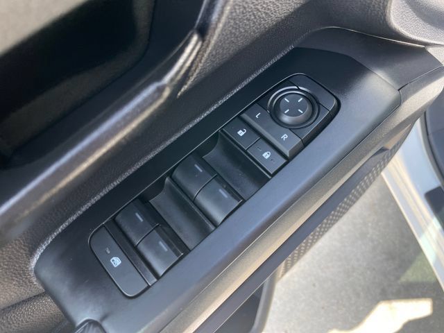 Certified 2026 Toyota Tacoma SR5 AWD/4WD image 21