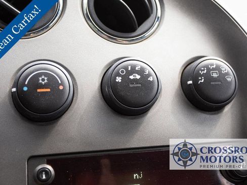 Used 2006 Pontiac Solstice Convertible w/ Premium Package image 21