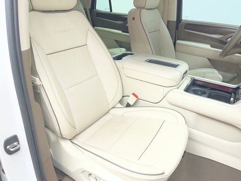 Certified 2021 GMC Yukon Denali image 22