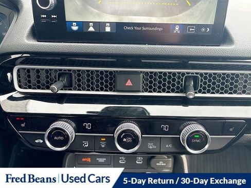 Used 2025 Honda Civic Sport image 12