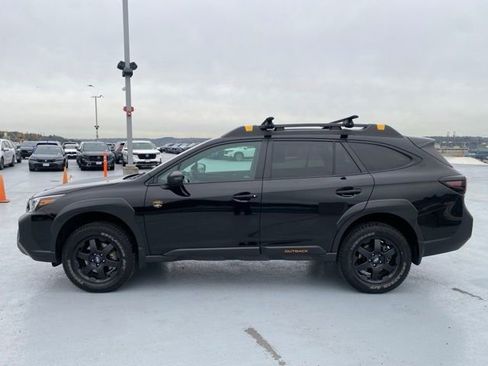 Used 2024 Subaru Outback Wilderness image 5