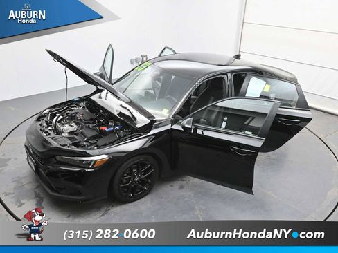 Used 2023 Honda Civic Sport image 33