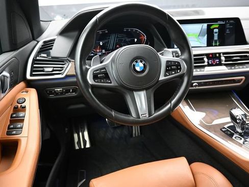 Used 2021 BMW X5 xDrive40i AWD/4WD image 18
