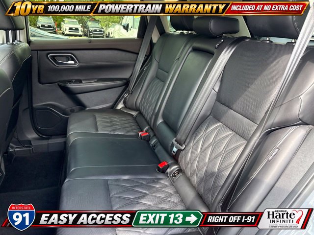 Used 2023 Nissan Rogue Platinum w/ Platinum Premium Package AWD/4WD image 11