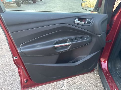 Used 2014 Ford Escape Titanium image 16