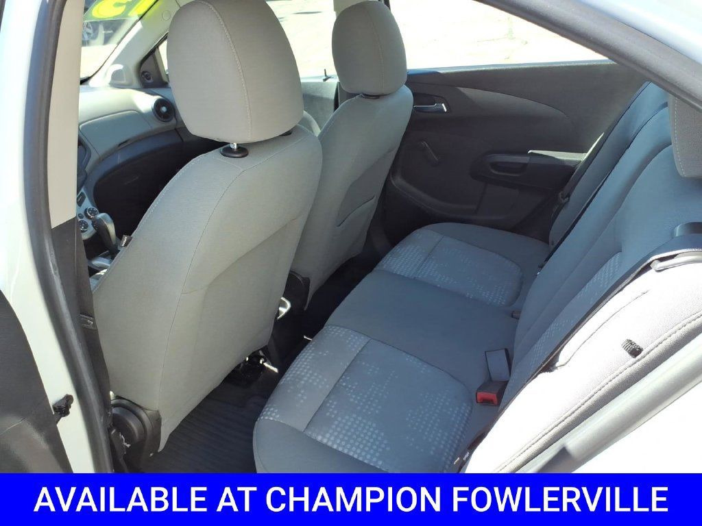 Used 2013 Chevrolet Sonic LS FWD image 8