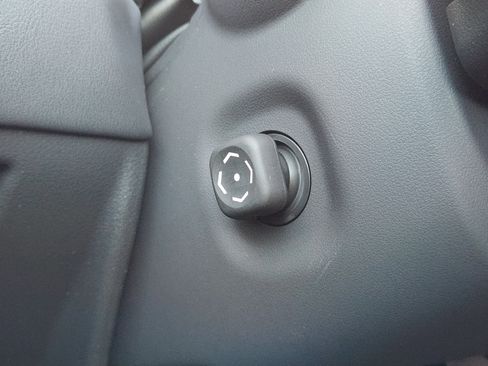 New 2026 Lexus LX 700h Luxury image 25