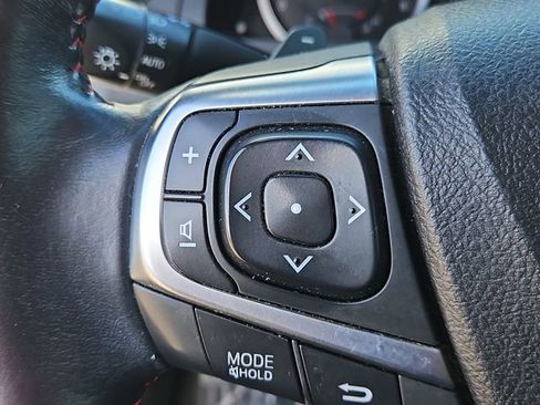 Used 2015 Toyota Camry XSE image 20