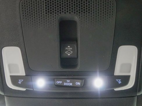 Certified 2023 Honda CR-V Sport image 25