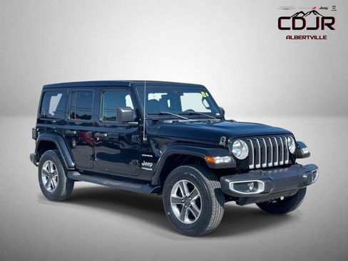 Used 2022 Jeep Wrangler Unlimited Sahara w/ Safety Group AWD/4WD image 1