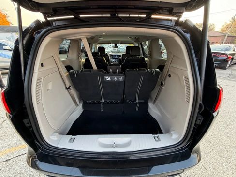 Used 2021 Chrysler Voyager Lxi image 29