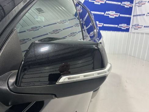 Used 2022 Chevrolet Traverse RS w/ LPO, Floor Liner Package FWD image 13