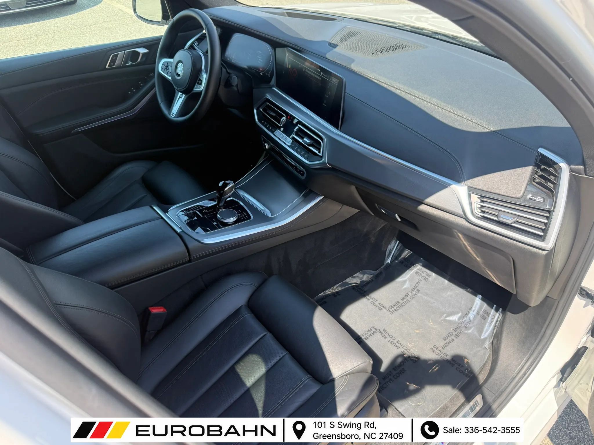Used 2022 BMW X5 xDrive40i w/ M Sport Package AWD/4WD image 21