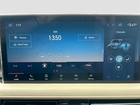 Used 2023 Lincoln Nautilus Reserve w/ Equipment Group 201A image 15