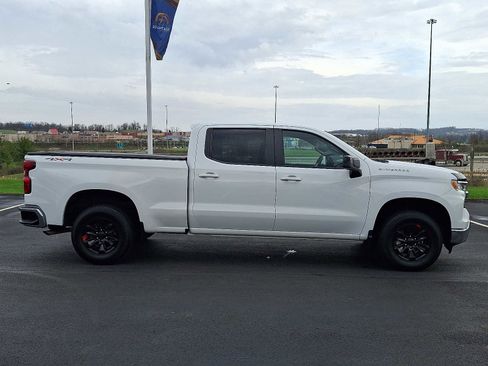 Used 2023 Chevrolet Silverado 1500 LT w/ Protection Package image 7