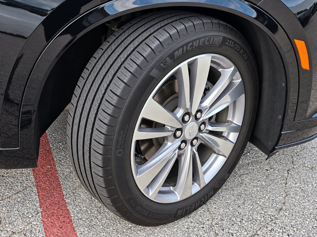Certified 2024 Cadillac XT6 Premium Luxury FWD image 10