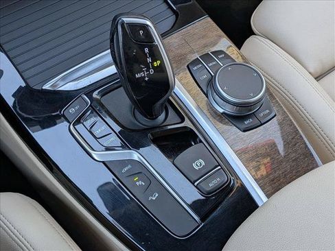 Used 2020 BMW X3 xDrive30e w/ Convenience Package AWD/4WD image 12