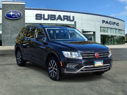 Used 2019 Volkswagen Tiguan SE w/ Panoramic Sunroof Package