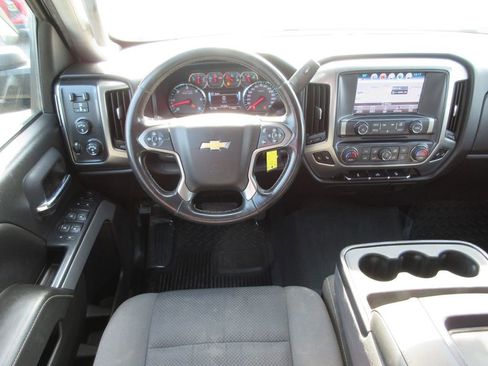 Used 2019 Chevrolet Silverado 2500 LT w/ LT Convenience Package image 18