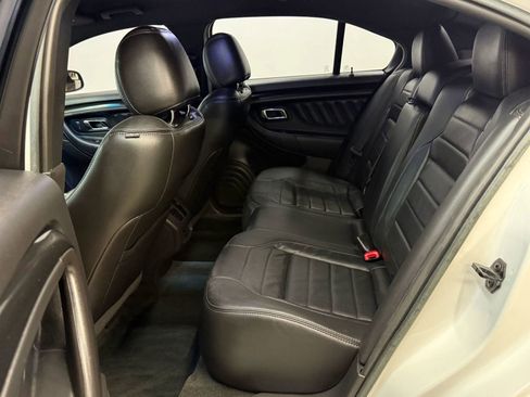 Used 2016 Ford Taurus SHO w/ Sho Performance Package image 18