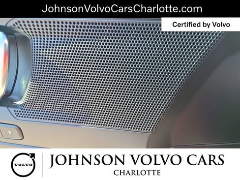 Certified 2025 Volvo XC40 B5 Plus image 29