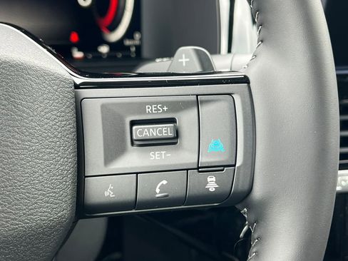 New 2026 Nissan Pathfinder SL w/ SL Premium Package AWD/4WD image 21