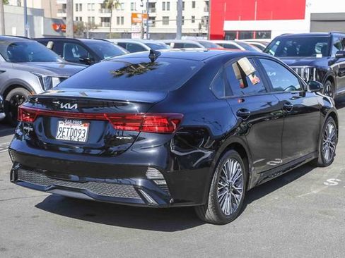 Used 2023 Kia Forte GT-Line w/ GT-Line Technology Package image 10