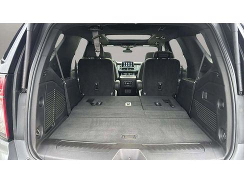 Used 2021 Chevrolet Tahoe LT image 10