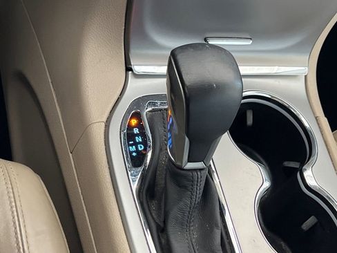 Used 2019 Jeep Grand Cherokee Limited w/ Luxury Group II AWD/4WD image 31