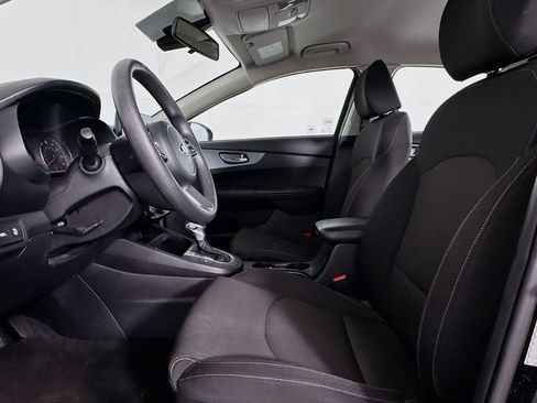 Used 2021 Kia Forte LXS FWD image 10