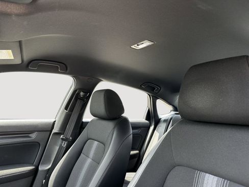 Used 2023 Honda Civic Sport image 19