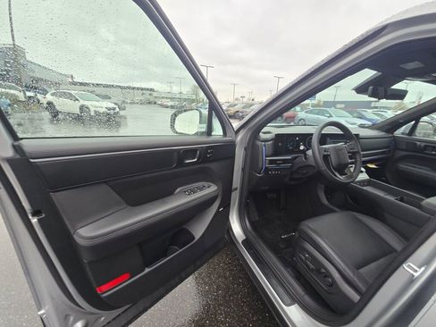 Used 2025 Hyundai Santa Fe Calligraphy image 17