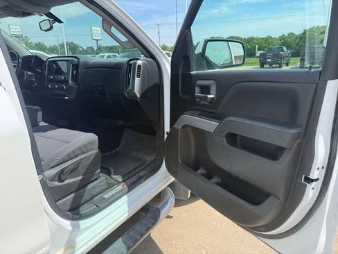 Used 2017 Chevrolet Silverado 1500 LT w/ All Star Edition AWD/4WD image 23