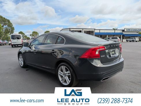 Used 2014 Volvo S60 T5 FWD image 5