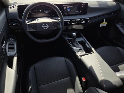 New 2026 Nissan Sentra SR w/ SR Premium Package image 16