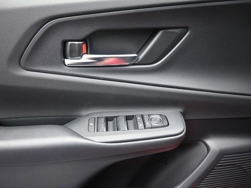 New 2026 Toyota Prius Plug-In Hybrid image 17