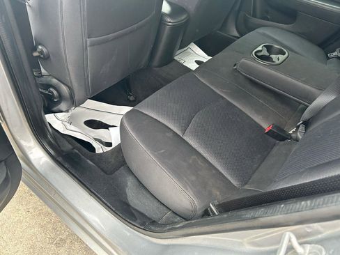 Used 2013 Chrysler 200 LX FWD image 9