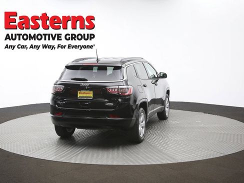 Used 2019 Jeep Compass Latitude w/ Cold Weather Group image 39