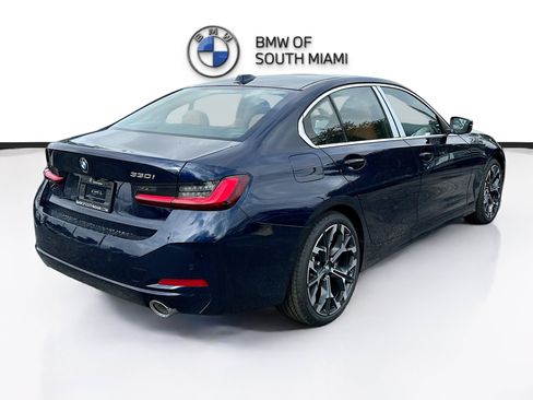 New 2026 BMW 330i Sedan w/ Convenience Package RWD image 6