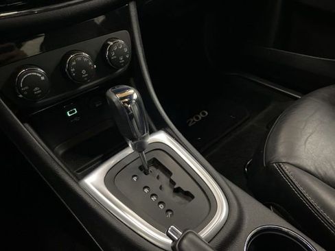 Used 2012 Chrysler 200 Limited w/ Sun/Sound Group FWD image 41