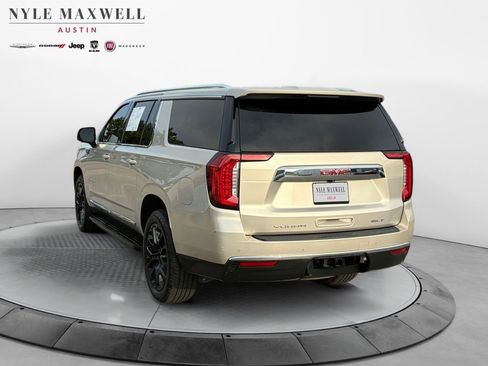 Used 2022 GMC Yukon XL SLT w/ SLT Luxury Package RWD image 14